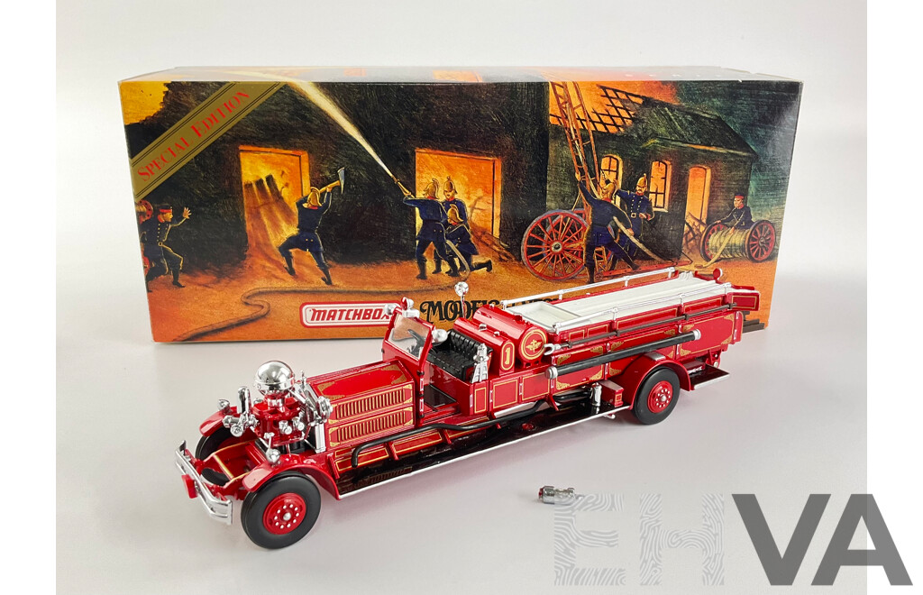 Matchbox Models of Yesteryear Fire Engine Series 1930 Aherns-Fox (YSFE01)