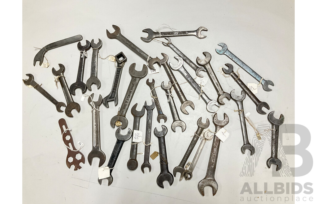 Collection of Australian Spanners Including Mintern, John Buncle & Son, Fairfax, Sidchrome and More