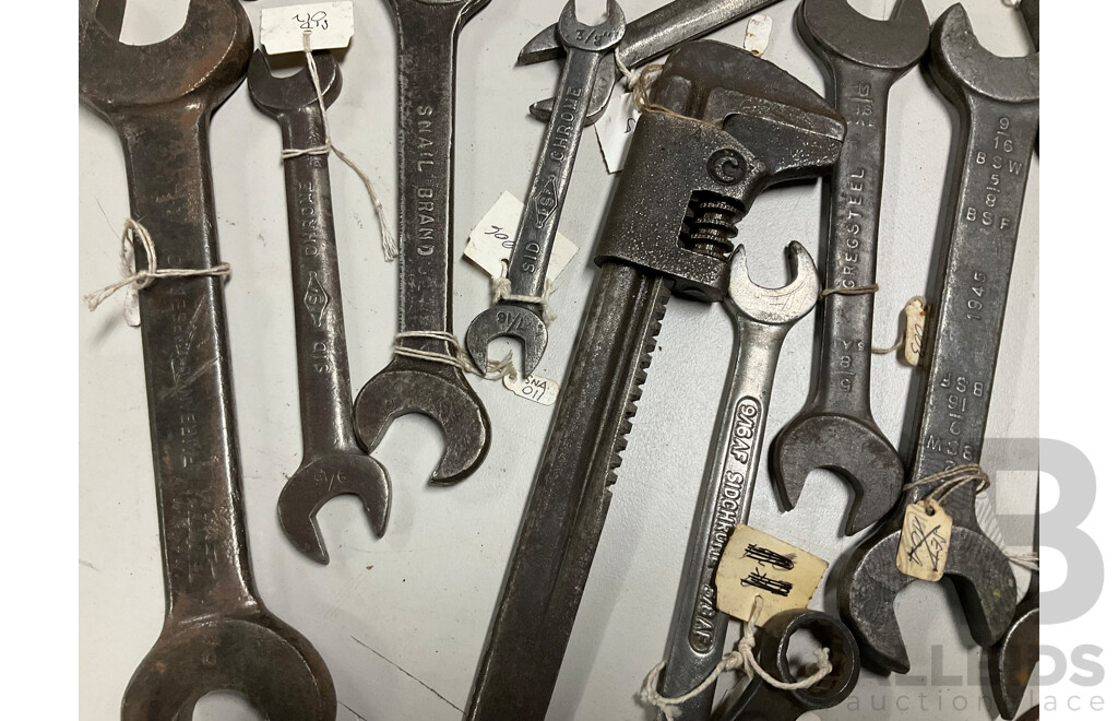 Collection of Vintage Spanners Including Caford Castors Zircalloy, Fairbanks Morse & Co and More