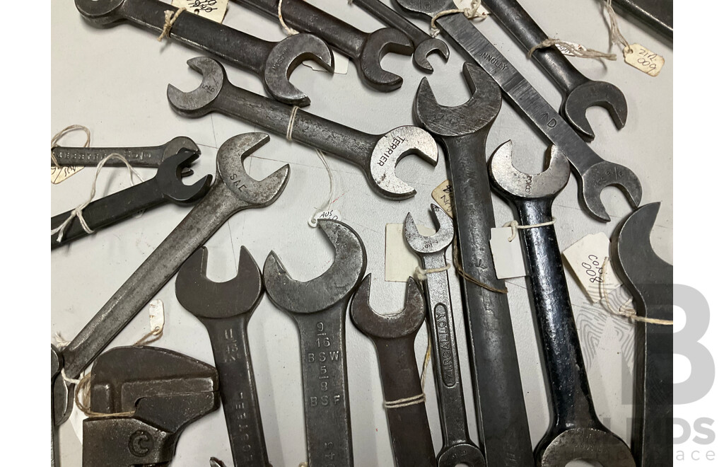 Collection of Vintage Spanners Including Caford Castors Zircalloy, Fairbanks Morse & Co and More