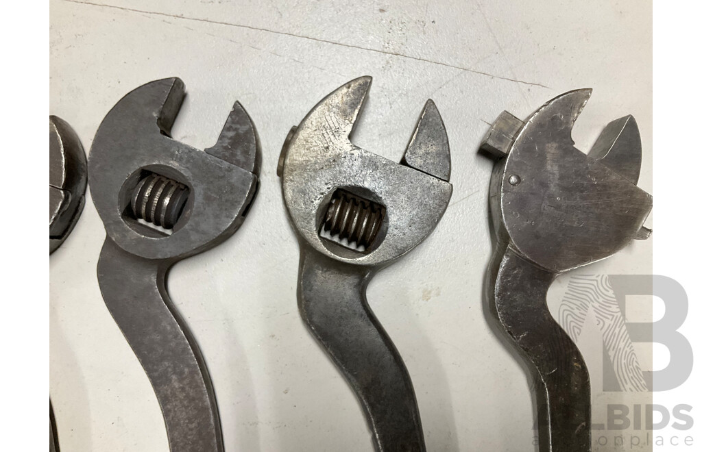 Eight Vintage Crank Arm Adjustable Spanners Including Geodore