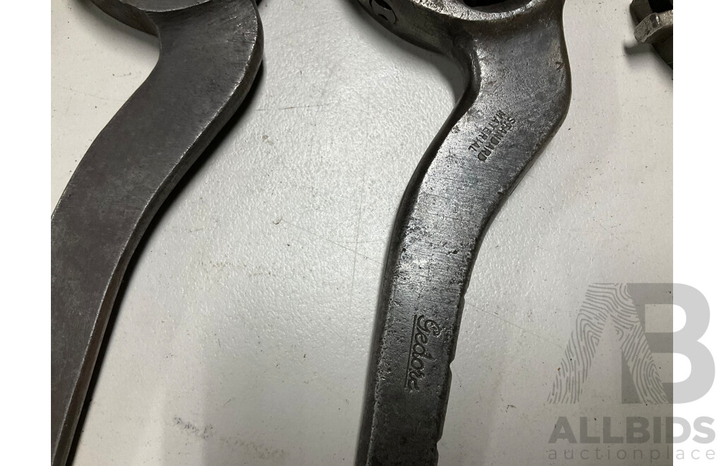 Eight Vintage Crank Arm Adjustable Spanners Including Geodore
