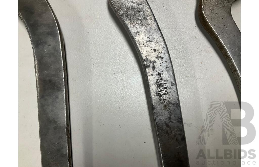 Eight Vintage Crank Arm Adjustable Spanners Including Joseph Evans & Sons and Dragonfly