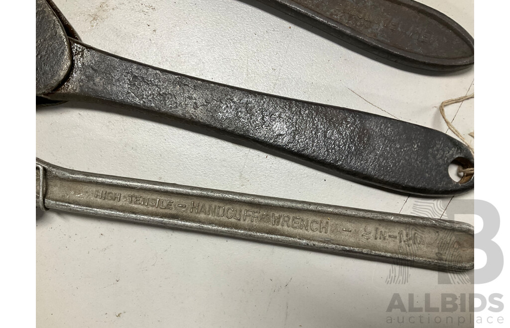 Vintage Fast Grip Spanners with Raglan Tool & Co Eng Sydney Handcuff Wrench