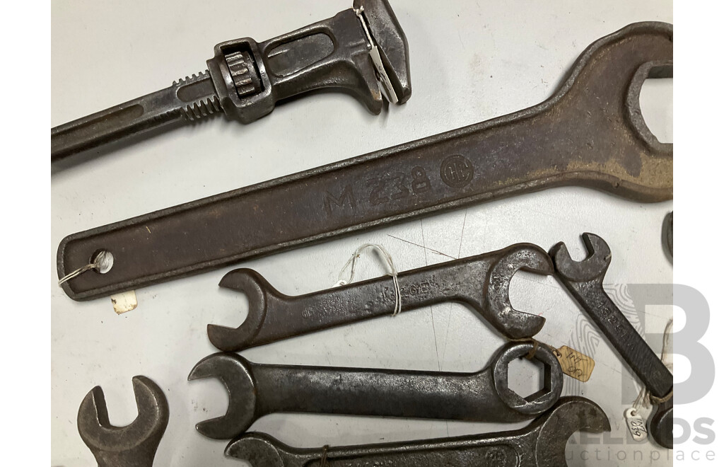 Collection of Vintage International Harvester Co Spanners Including Adjustable, Open End and Multi