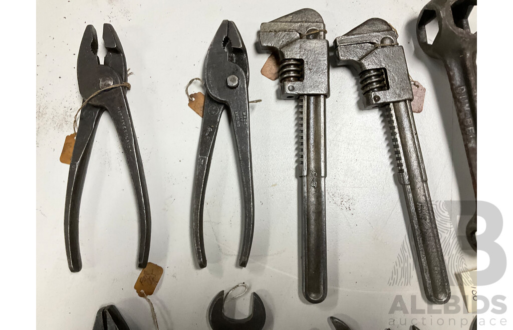Collection of Vintage Enfo Ford Spanners, Adjustable Wrenches, Dum-Bel and Pliers