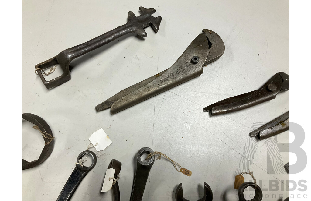 Collection of Antique and Vintage Spanners, Combination Spanner and Pliers Including Ford, King Dick and Foot Print