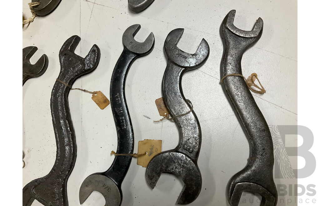 Collection of Vintage 'S' Spanners, Imperial/Whitworth, Most Made in USA with Four Small Adjustable Wrenches Including Richards Bros & Sons Tent Sheffield, Solo Steel, Billings