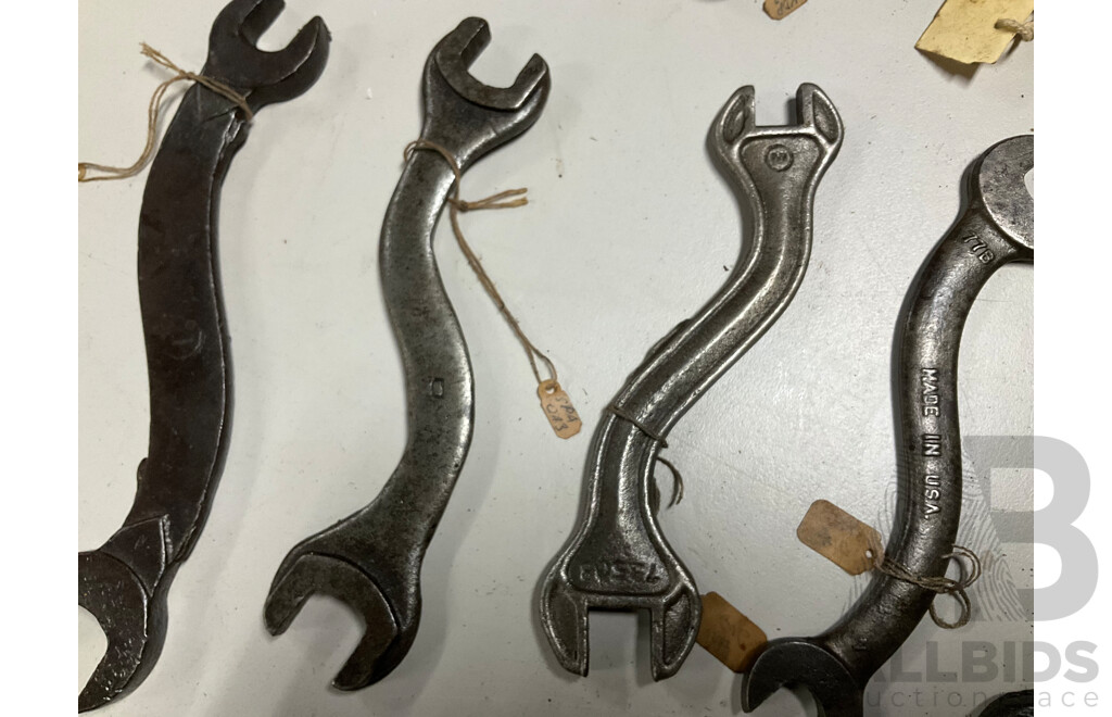 Collection of Vintage 'S' Spanners, Imperial/Whitworth, Most Made in USA with Four Small Adjustable Wrenches Including Richards Bros & Sons Tent Sheffield, Solo Steel, Billings