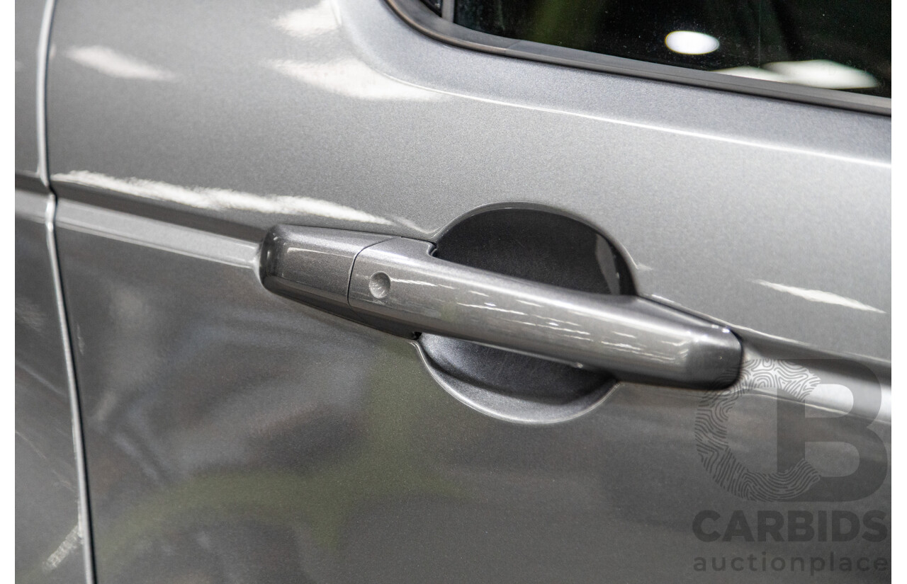 7/2017 Land Rover Discovery Sport TD4 HSE (AWD) L550 MY18 4d Wagon Corris Grey Metallic Turbo Diesel 2.0L