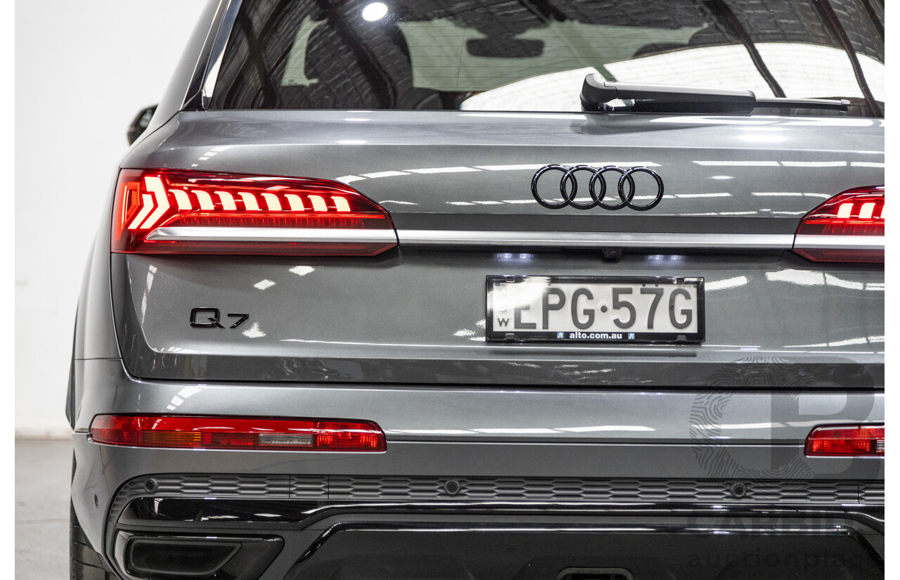 08/2021 Audi Q7 50 TDI S-Line Quattro (AWD) 4M MY21 4d Wagon Daytona Grey Pearl Turbo Diesel V6 3.0L - 48V Mild Hybrid