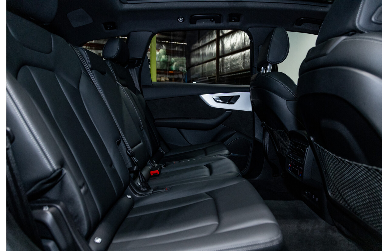 08/2021 Audi Q7 50 TDI S-Line Quattro (AWD) 4M MY21 4d Wagon Daytona Grey Pearl Turbo Diesel V6 3.0L - 48V Mild Hybrid