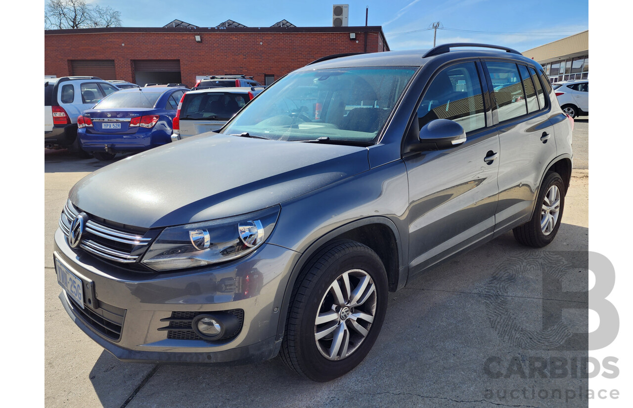 03/2012 Volkswagen Tiguan 132 TSI (4x4) AWD 5NC MY12 4D Wagon Grey 2.0L
