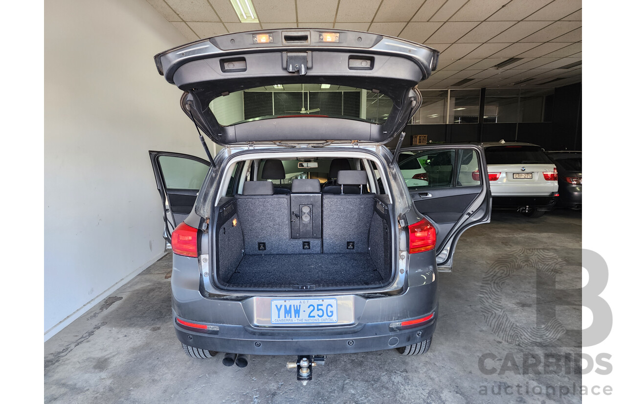 03/2012 Volkswagen Tiguan 132 TSI (4x4) AWD 5NC MY12 4D Wagon Grey 2.0L