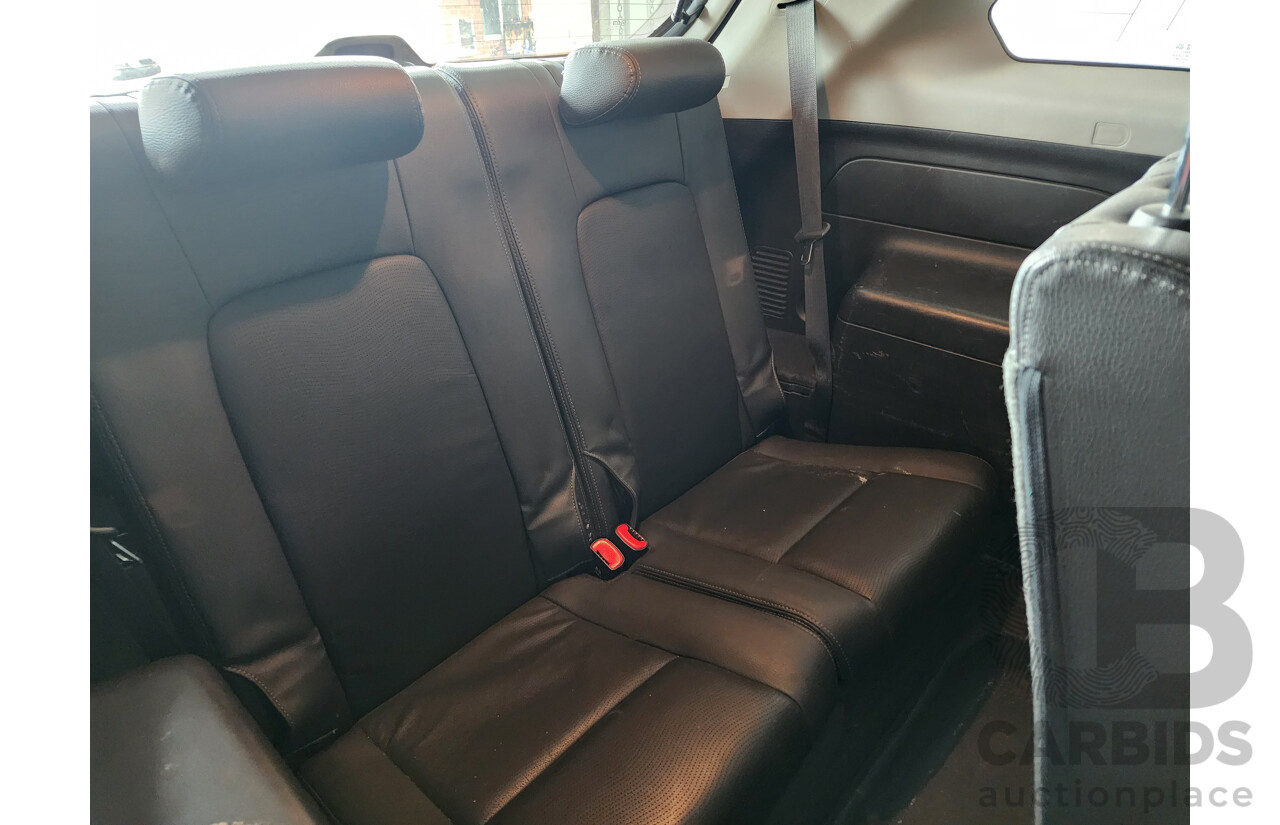 05/2013 Holden Captiva 7 LX (4x4) AWD CG MY12 4D Wagon Grey 2.2L