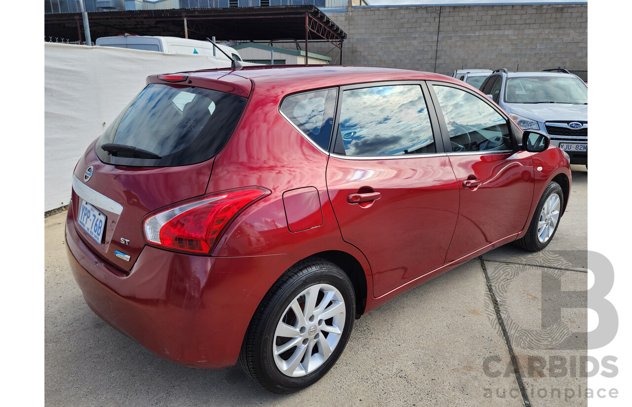 10/2015 Nissan Pulsar ST C12 SERIES 2 5d Hatchback Red 1.8L