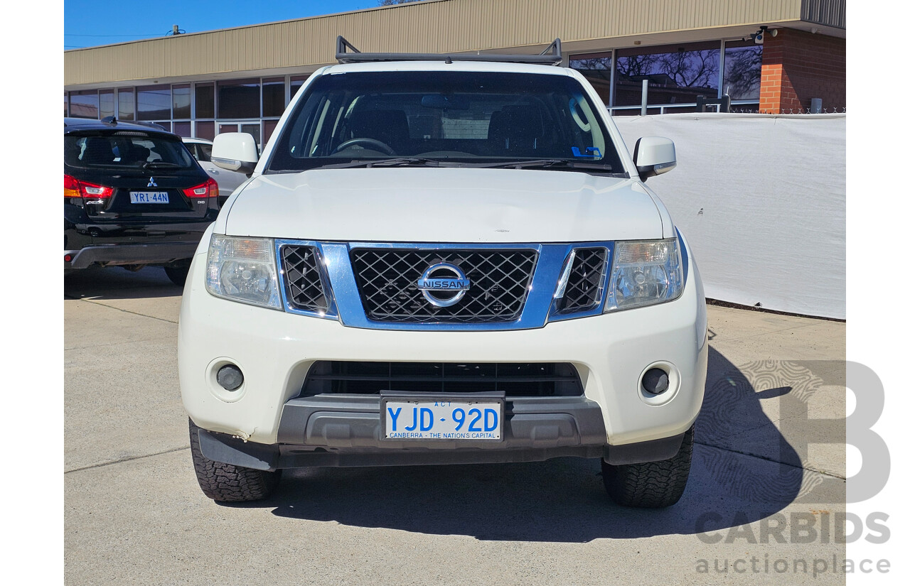 8/2012 Nissan Navara ST (4x2) D40 MY12 Dual Cab P/Up White 2.5L