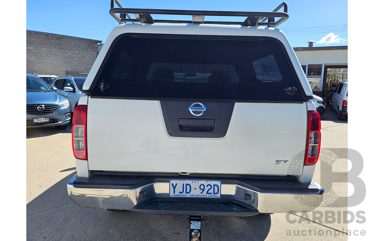 8/2012 Nissan Navara ST (4x2) D40 MY12 Dual Cab P/Up White 2.5L