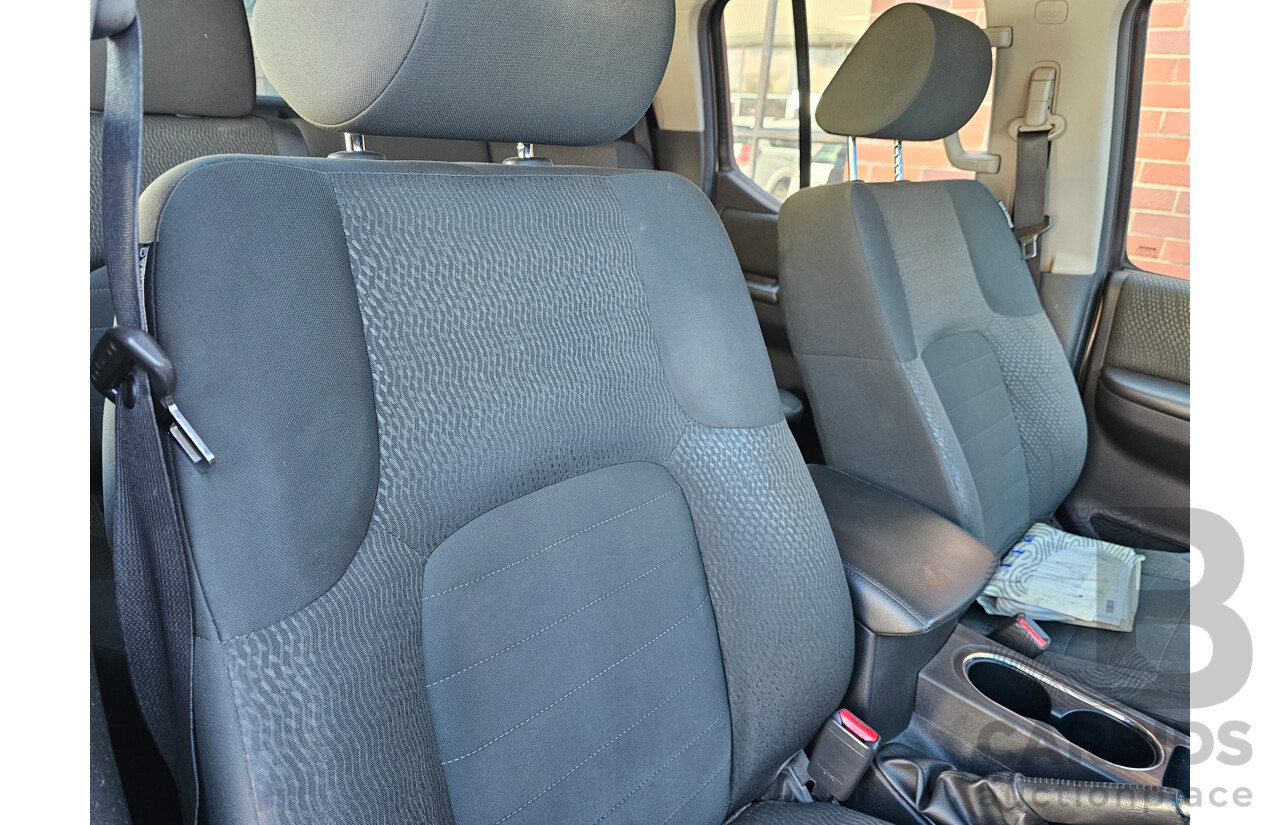 8/2012 Nissan Navara ST (4x2) D40 MY12 Dual Cab P/Up White 2.5L