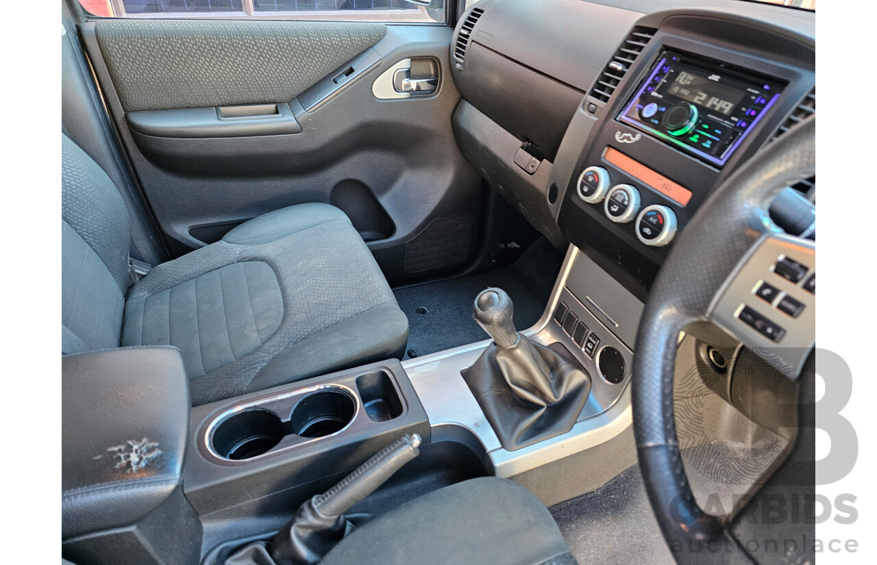 7/2014 Nissan Navara ST (4x2) D40 MY12 Dual Cab P/Up White 2.5L