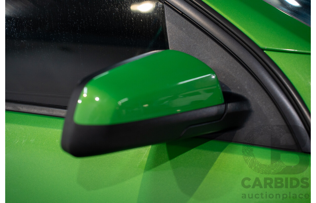 6/2008 Holden Commodore SS-V 60th Anniversary VE MY9.5 4d Sedan Atomic Green Metallic V8 6.0L