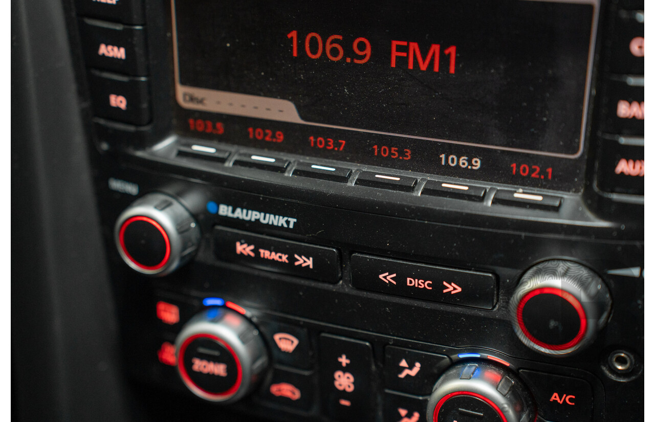 6/2008 Holden Commodore SS-V 60th Anniversary VE MY9.5 4d Sedan Atomic Green Metallic V8 6.0L