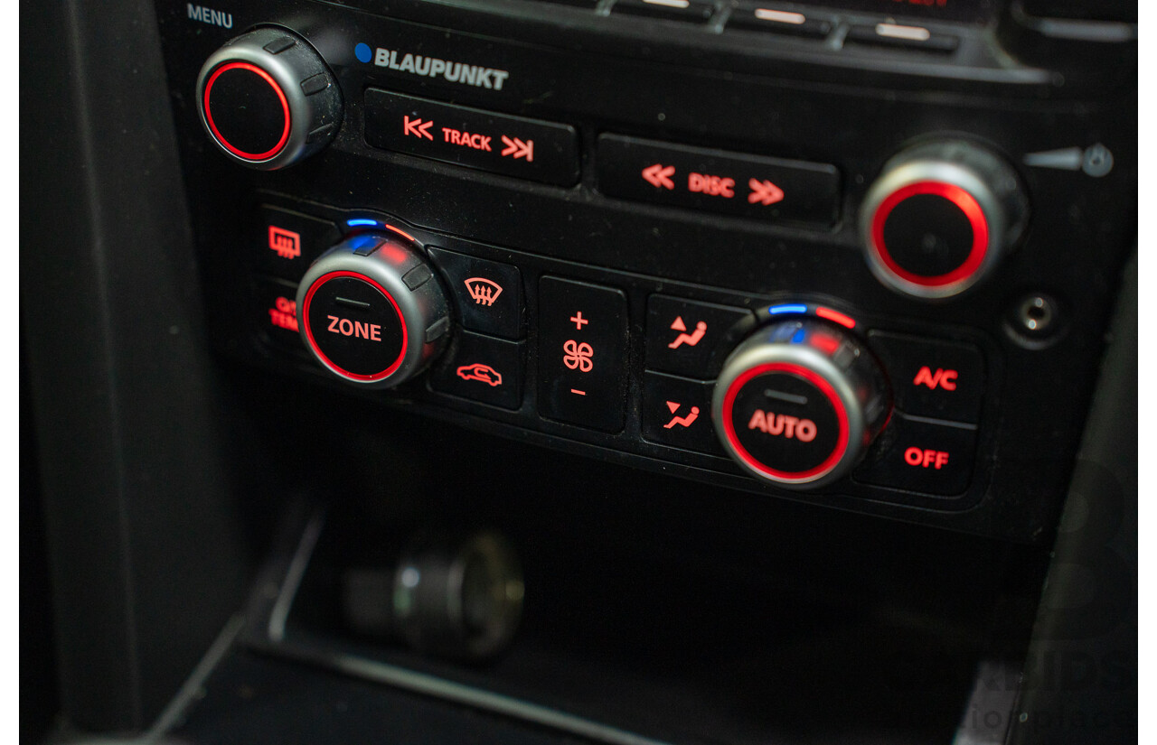 6/2008 Holden Commodore SS-V 60th Anniversary VE MY9.5 4d Sedan Atomic Green Metallic V8 6.0L