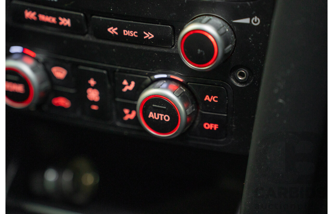 6/2008 Holden Commodore SS-V 60th Anniversary VE MY9.5 4d Sedan Atomic Green Metallic V8 6.0L