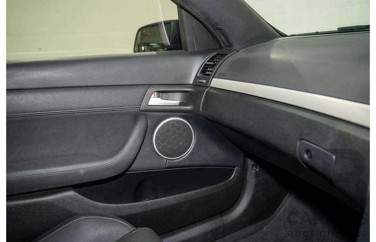 6/2008 Holden Commodore SS-V 60th Anniversary VE MY9.5 4d Sedan Atomic Green Metallic V8 6.0L