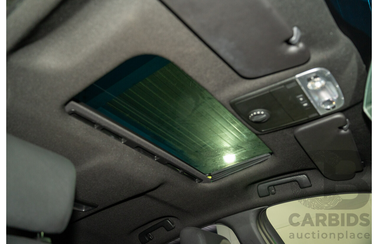 6/2008 Holden Commodore SS-V 60th Anniversary VE MY9.5 4d Sedan Atomic Green Metallic V8 6.0L