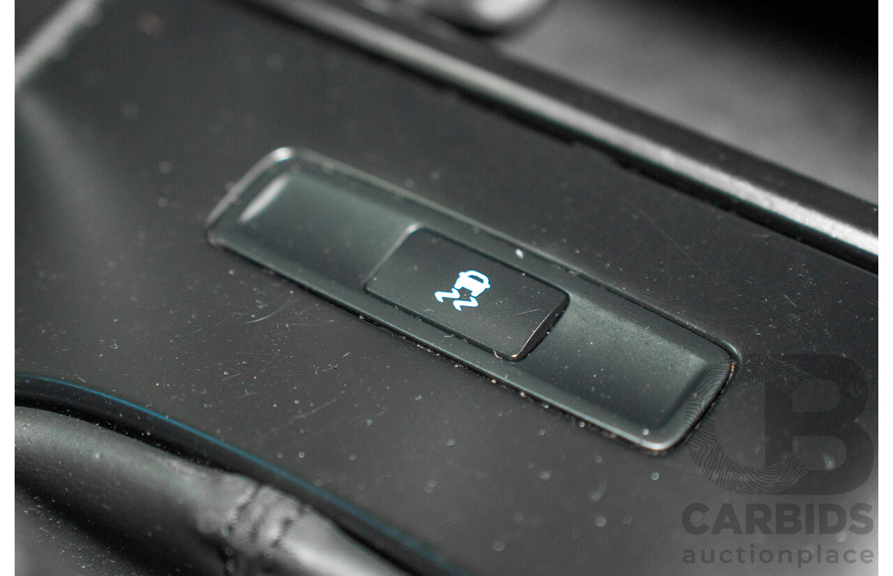 6/2008 Holden Commodore SS-V 60th Anniversary VE MY9.5 4d Sedan Atomic Green Metallic V8 6.0L