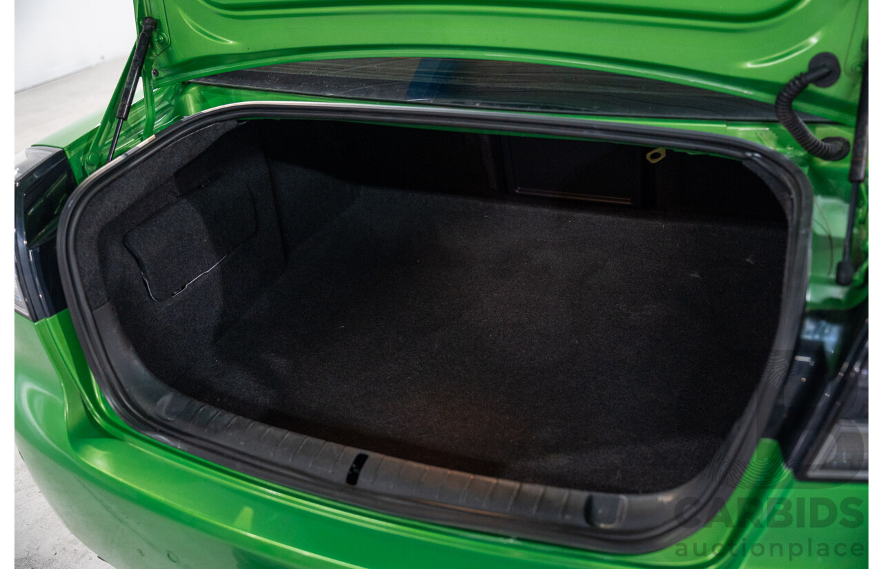 6/2008 Holden Commodore SS-V 60th Anniversary VE MY9.5 4d Sedan Atomic Green Metallic V8 6.0L