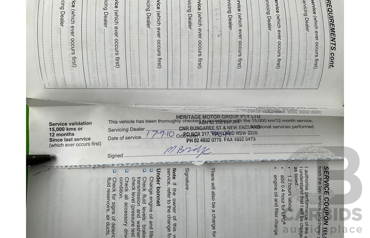 6/2008 Holden Commodore SS-V 60th Anniversary VE MY9.5 4d Sedan Atomic Green Metallic V8 6.0L