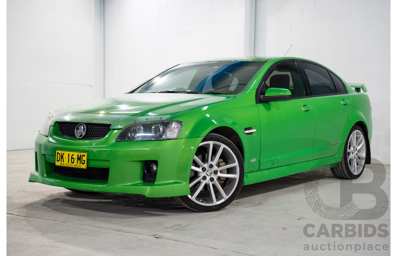 6/2008 Holden Commodore SS-V 60th Anniversary VE MY9.5 4d Sedan Atomic Green Metallic V8 6.0L
