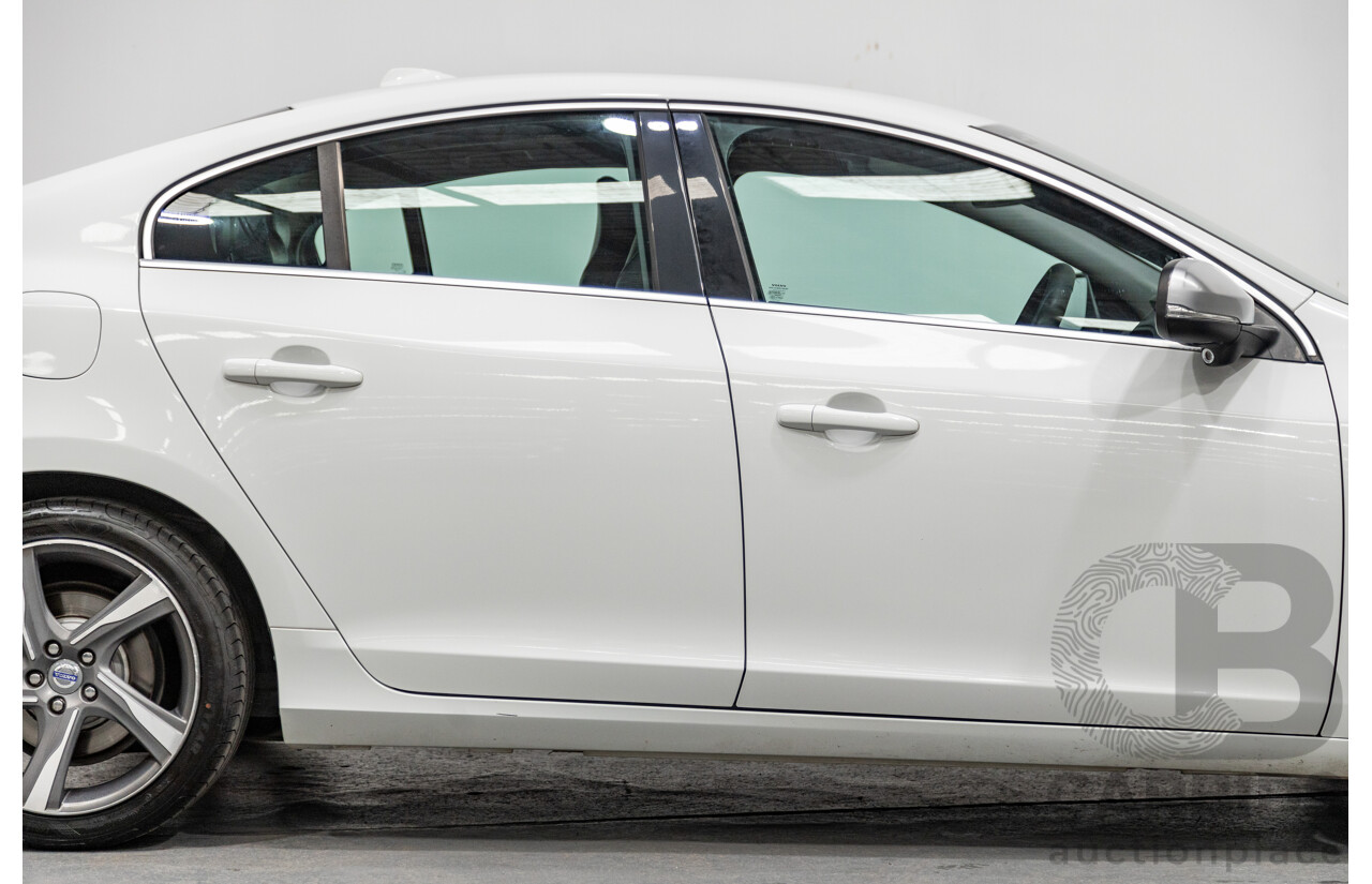 1/2013 Volvo S60 T5 R-Design F MY13 4d Sedan Ice White Turbo 2.0L