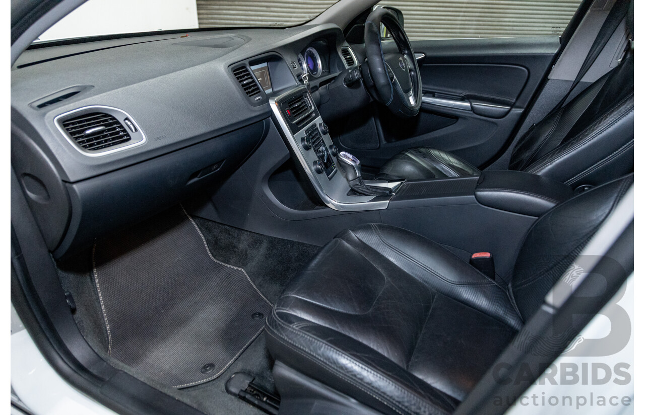 1/2013 Volvo S60 T5 R-Design F MY13 4d Sedan Ice White Turbo 2.0L