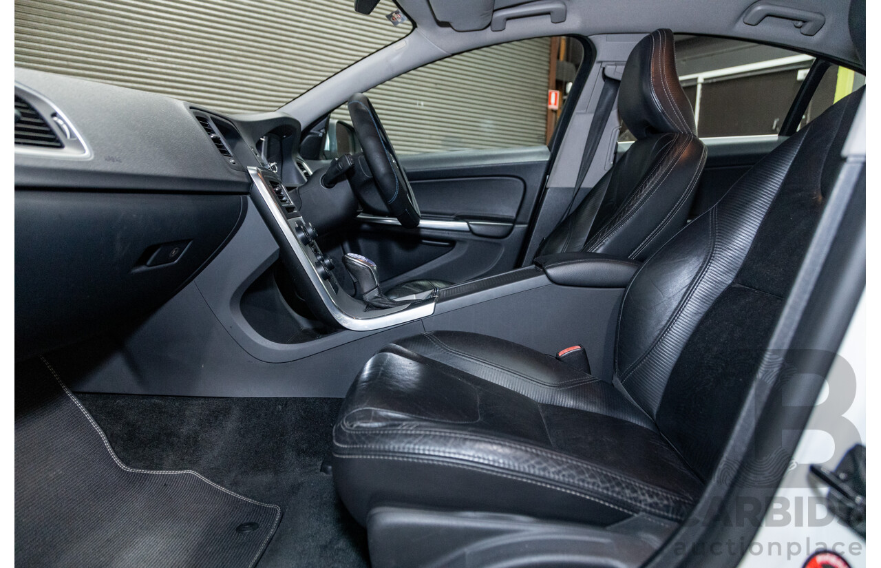 1/2013 Volvo S60 T5 R-Design F MY13 4d Sedan Ice White Turbo 2.0L