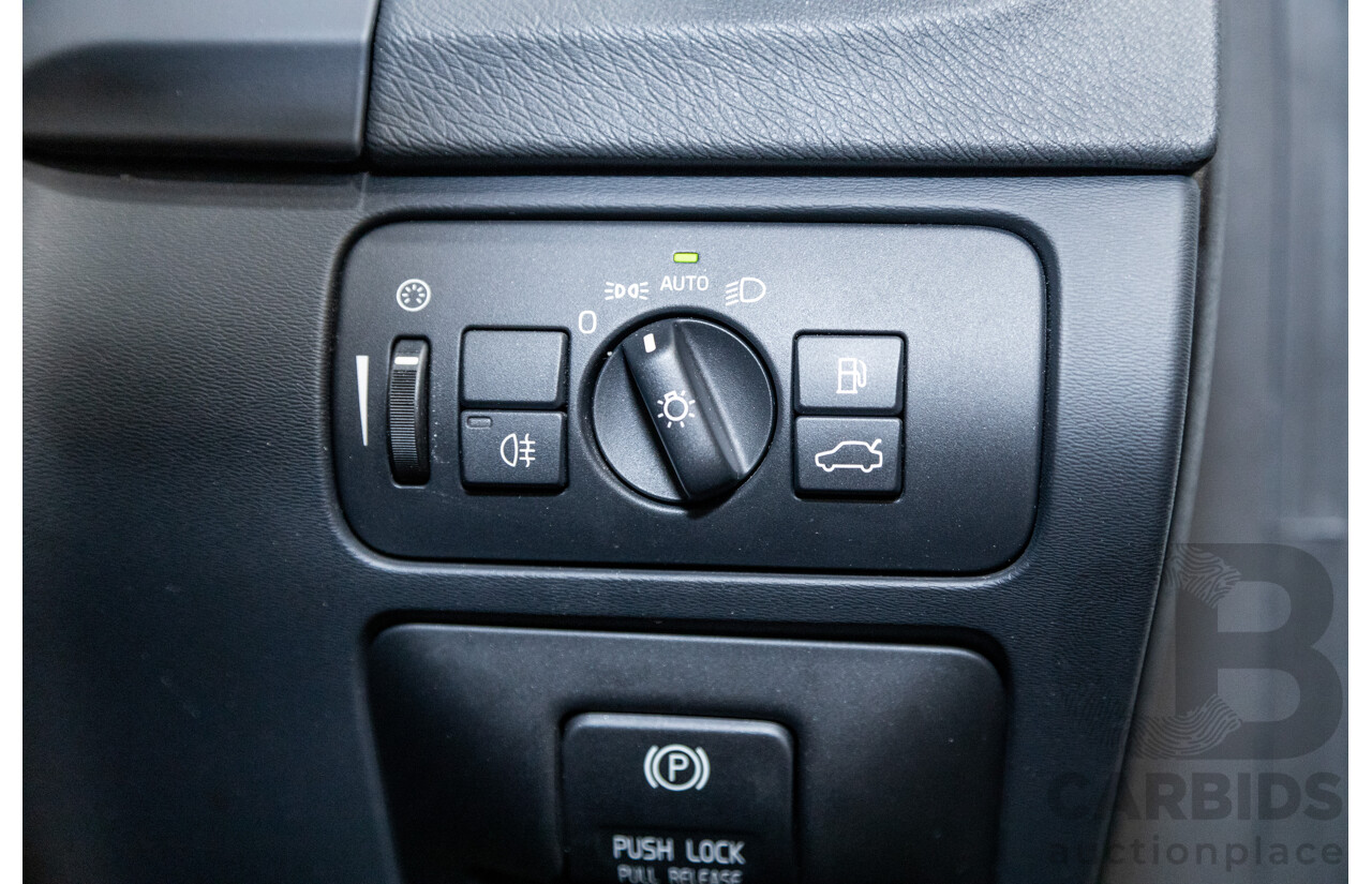 1/2013 Volvo S60 T5 R-Design F MY13 4d Sedan Ice White Turbo 2.0L