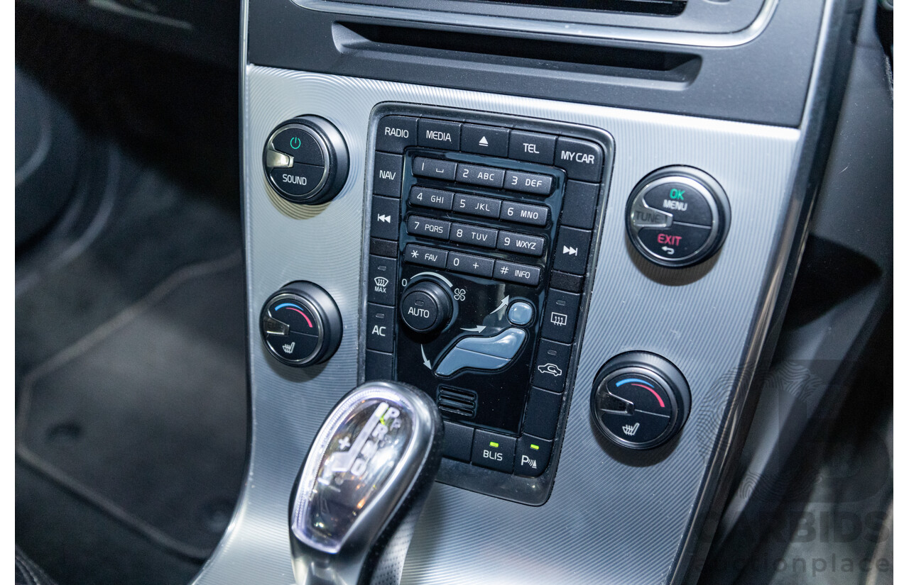 1/2013 Volvo S60 T5 R-Design F MY13 4d Sedan Ice White Turbo 2.0L