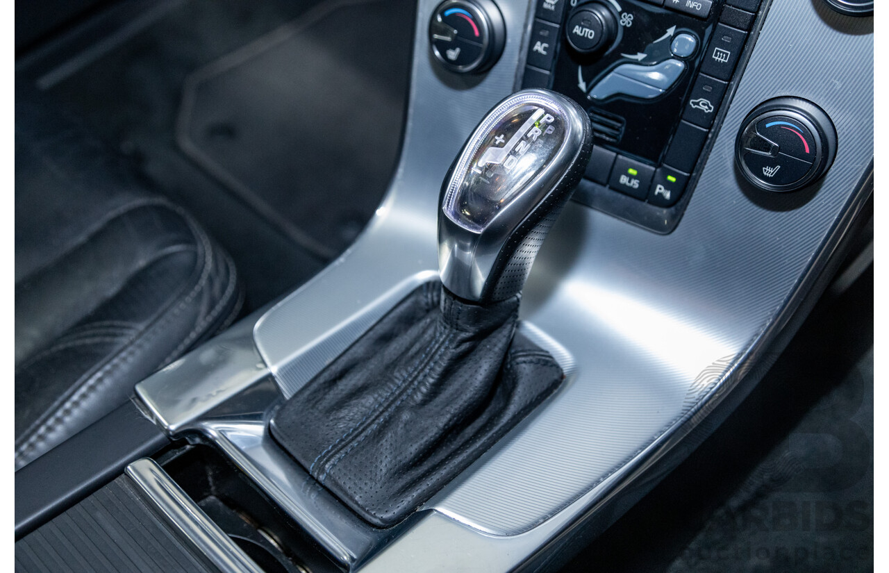 1/2013 Volvo S60 T5 R-Design F MY13 4d Sedan Ice White Turbo 2.0L