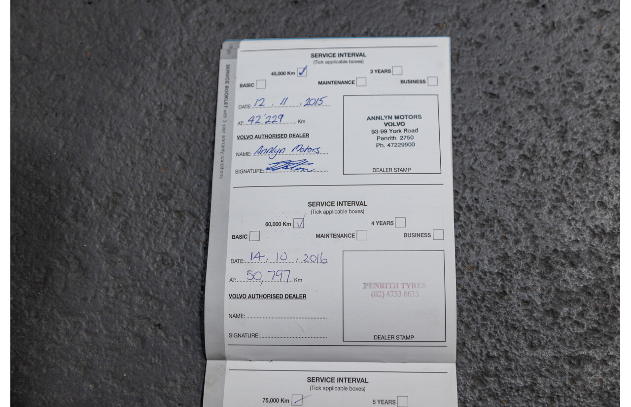 1/2013 Volvo S60 T5 R-Design F MY13 4d Sedan Ice White Turbo 2.0L