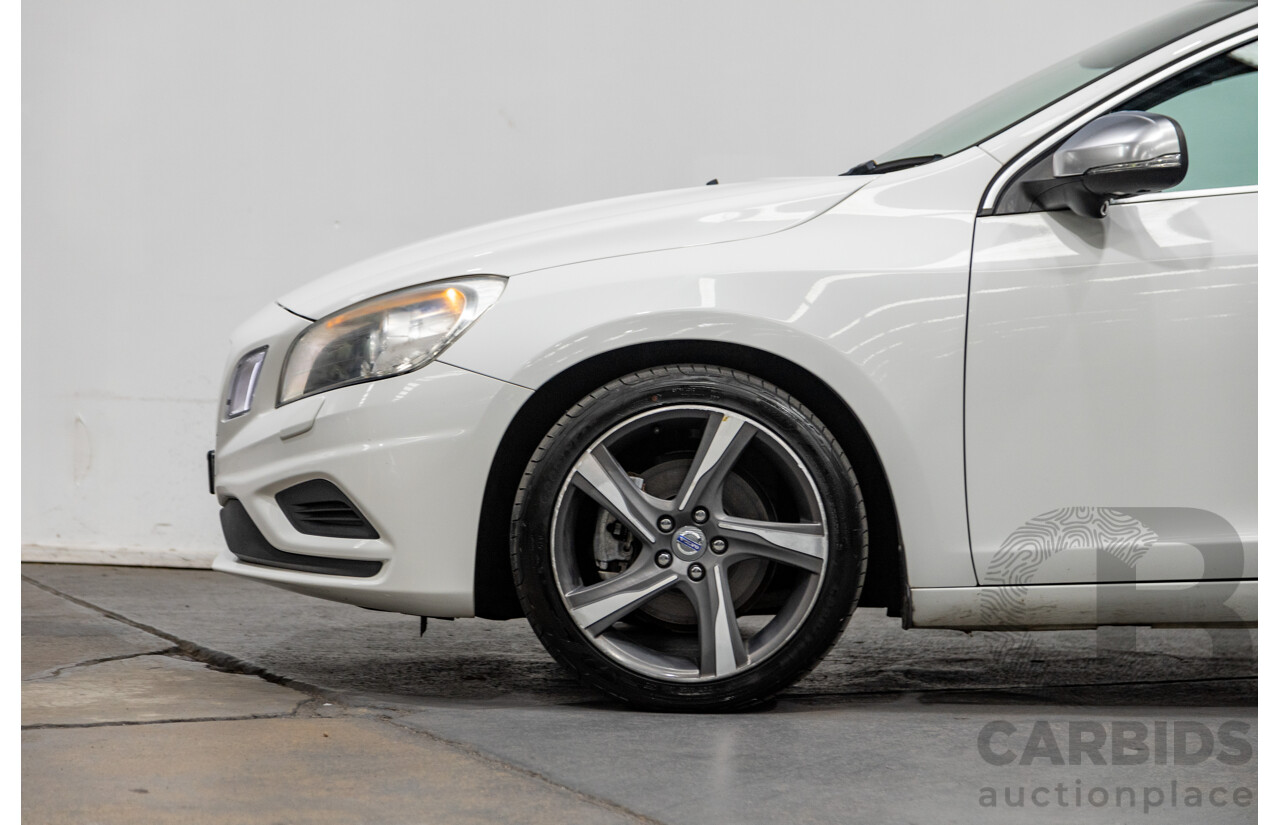 1/2013 Volvo S60 T5 R-Design F MY13 4d Sedan Ice White Turbo 2.0L