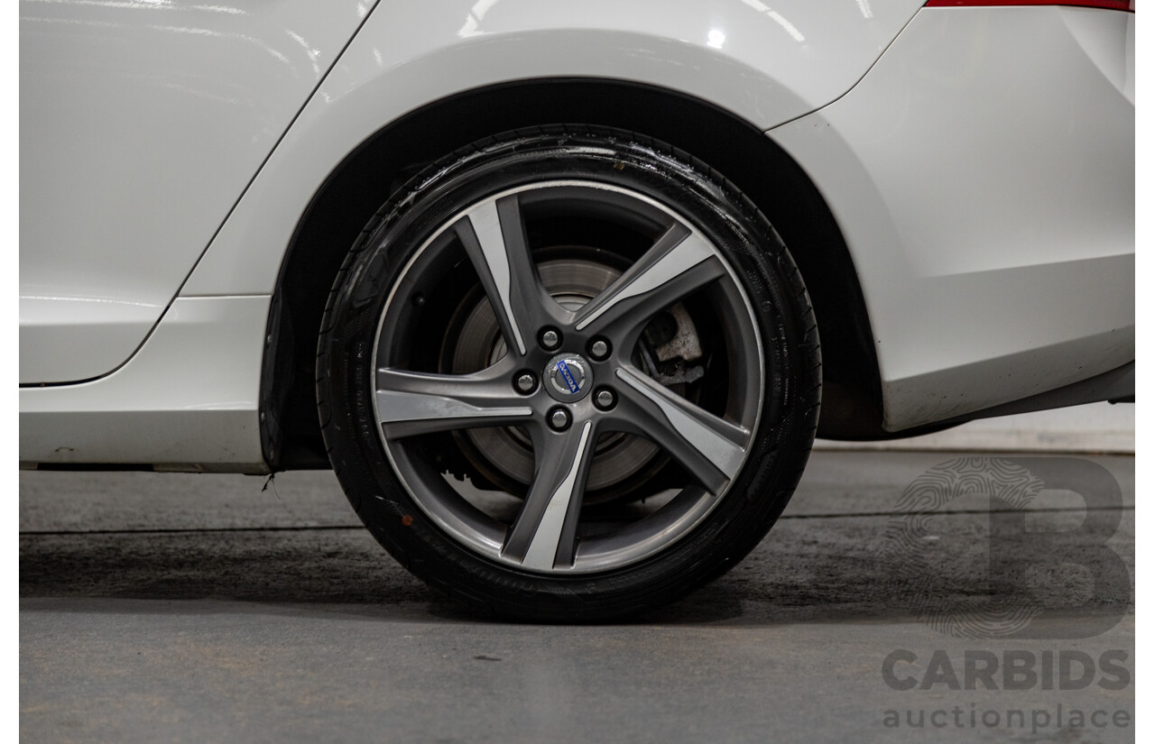 1/2013 Volvo S60 T5 R-Design F MY13 4d Sedan Ice White Turbo 2.0L