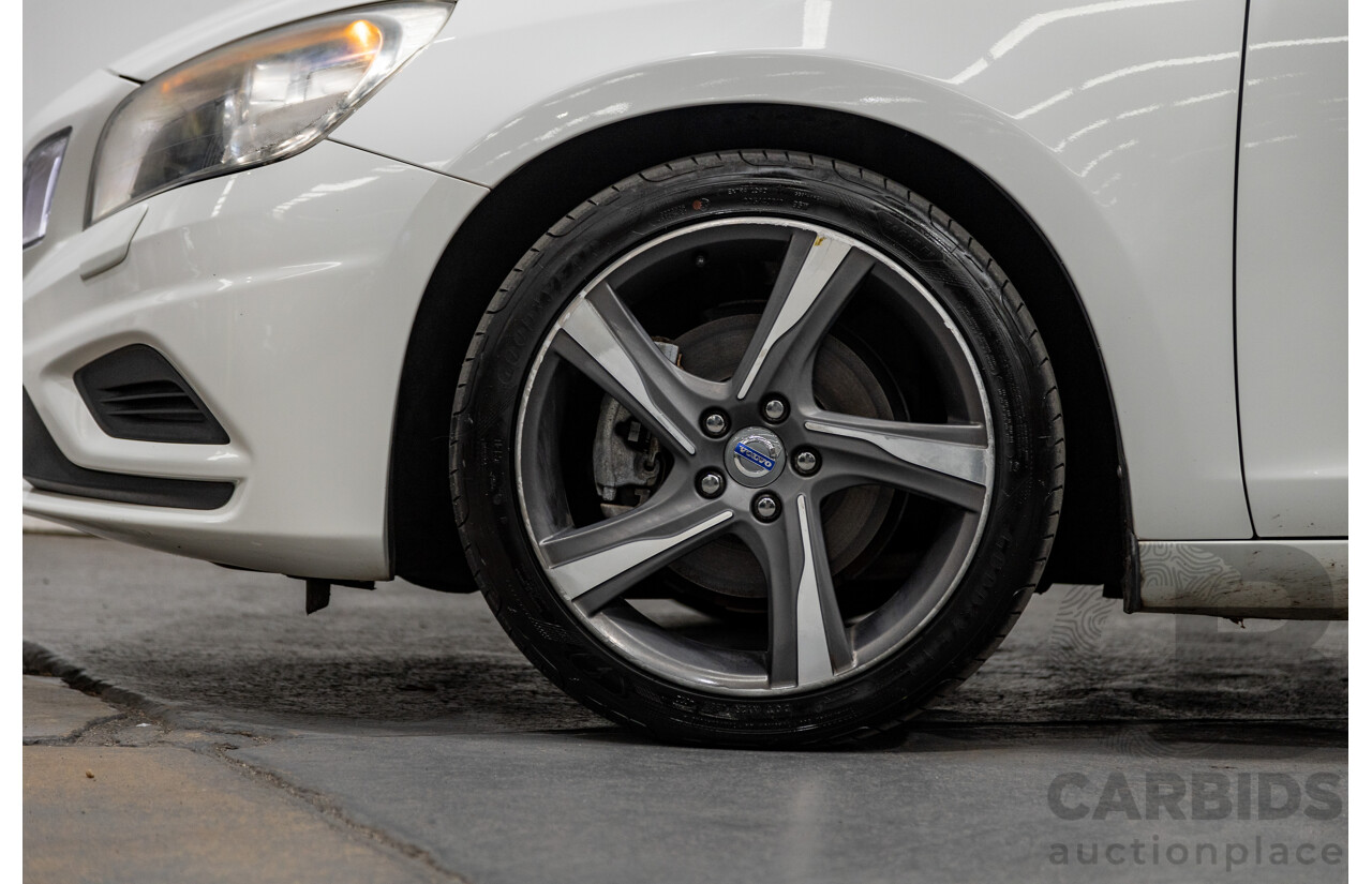 1/2013 Volvo S60 T5 R-Design F MY13 4d Sedan Ice White Turbo 2.0L