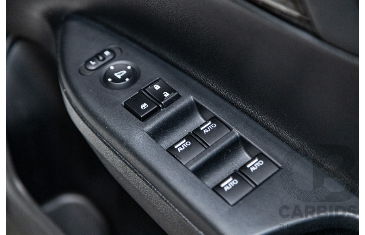 10/2013 Honda Accord VTi-S 4d Sedan Pearl White Orchid 2.4L