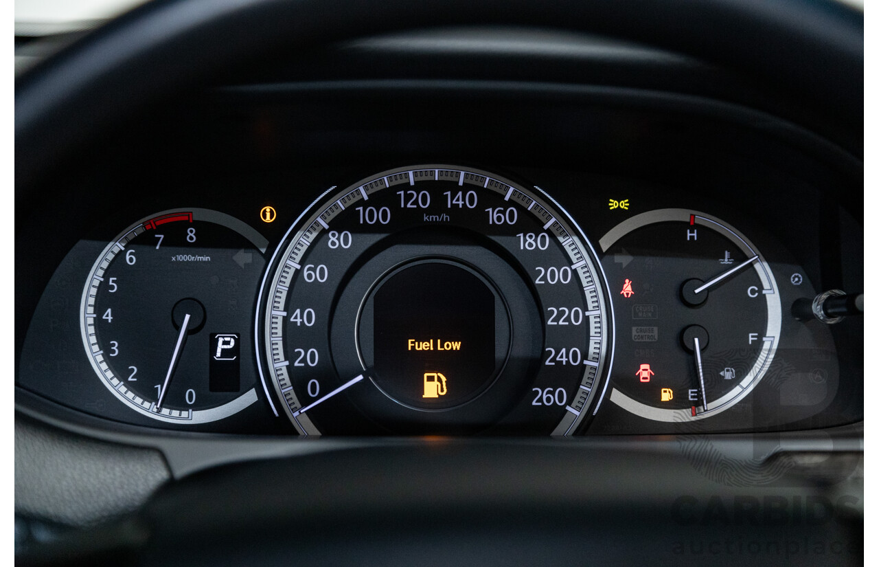 10/2013 Honda Accord VTi-S 4d Sedan Pearl White Orchid 2.4L