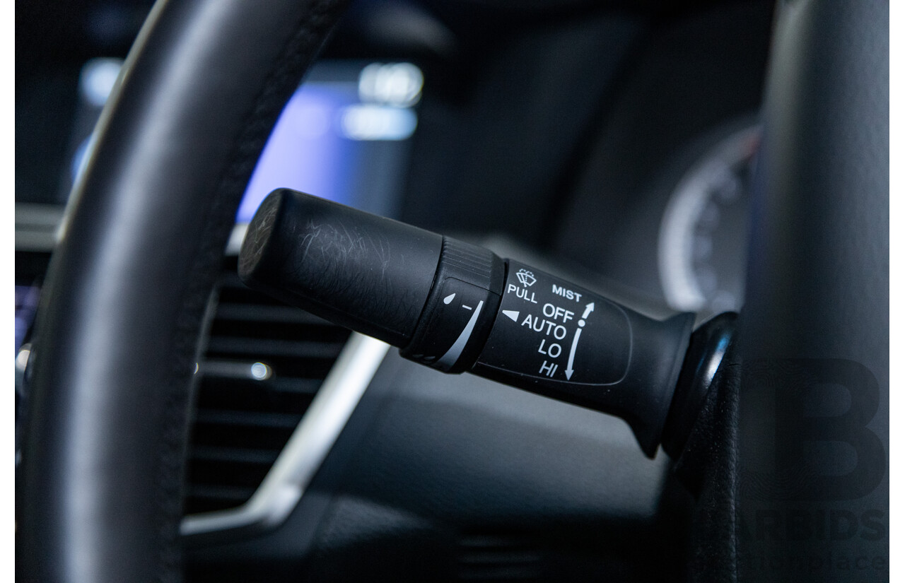 10/2013 Honda Accord VTi-S 4d Sedan Pearl White Orchid 2.4L