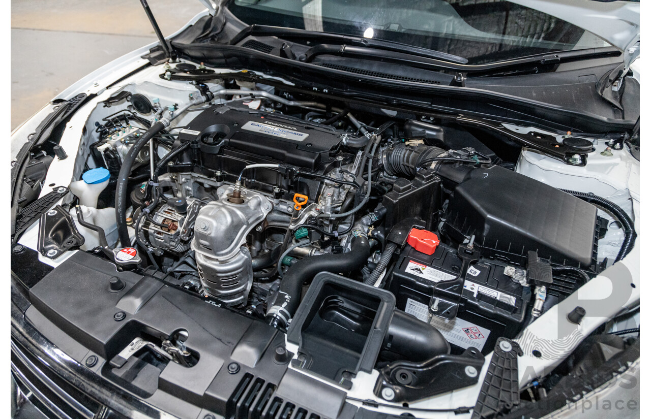 10/2013 Honda Accord VTi-S 4d Sedan Pearl White Orchid 2.4L