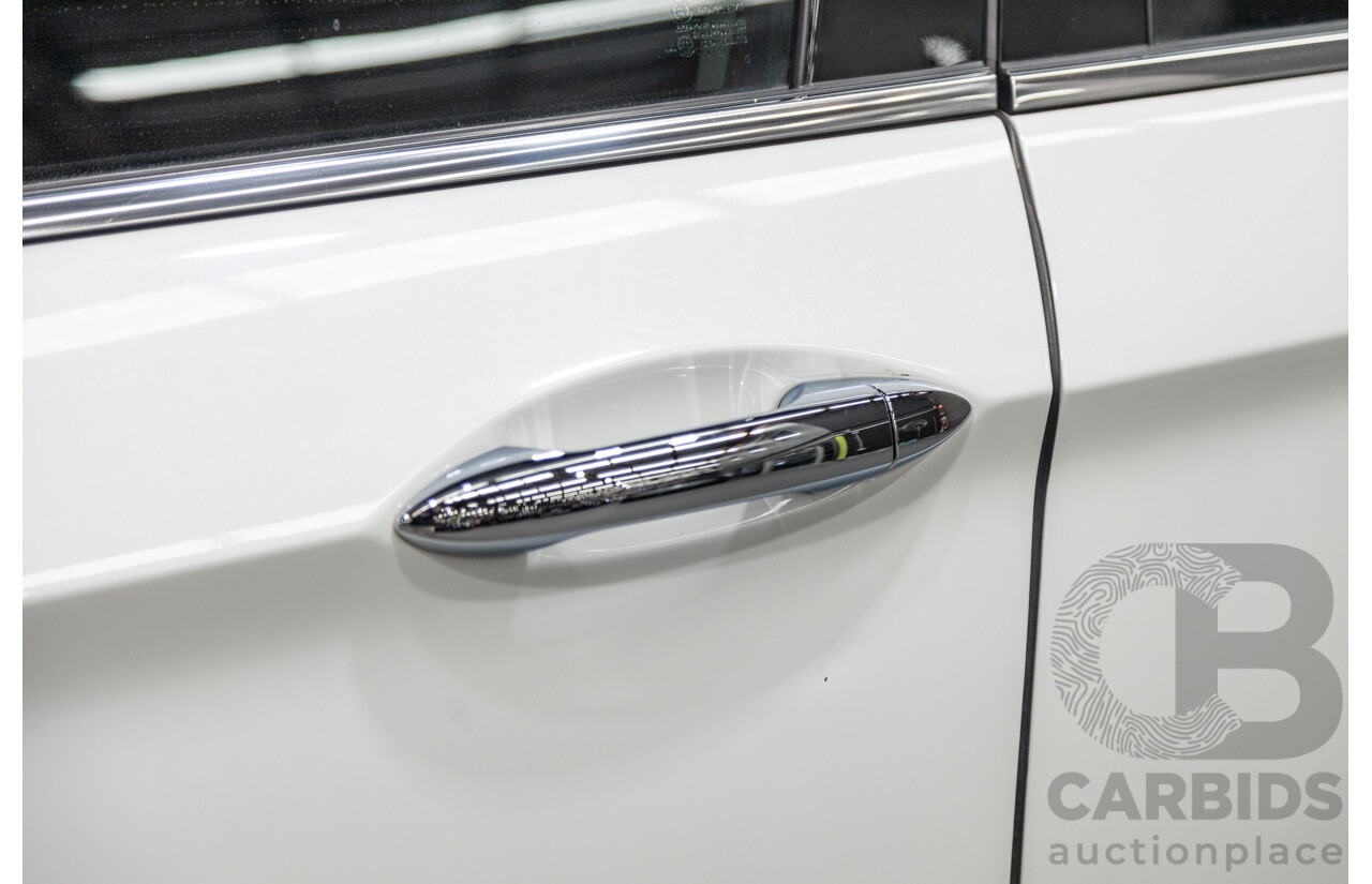 10/2013 Honda Accord VTi-S 4d Sedan Pearl White Orchid 2.4L