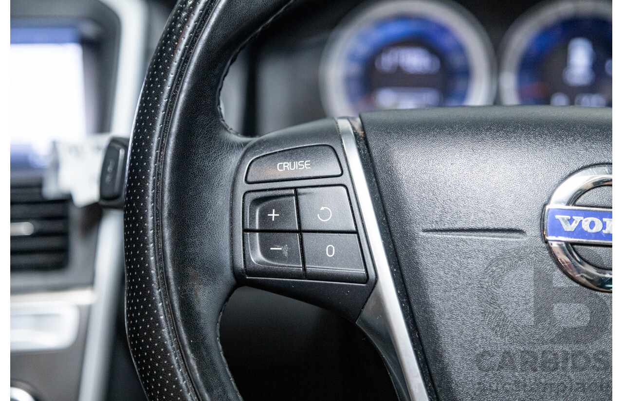 6/2011 Volvo XC60 T6 R-Design (AWD) DZ MY11 4d Wagon Black Stone Turbo 3.0L